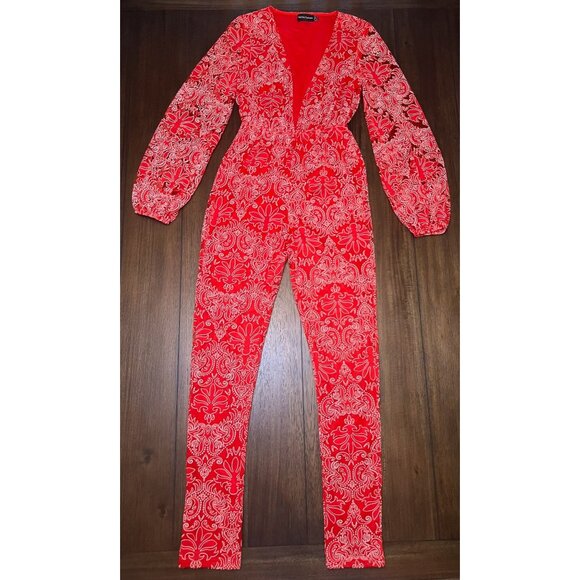 Pretty Little Thing PLT Red Jumpsuit Size 0 Full Body - Picture 1 of 3